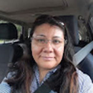 Meet your Posher, Ileana